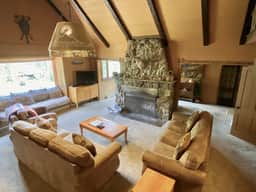 SALE! Brown Cabin: Charming Mountain House w/Views - Image 4