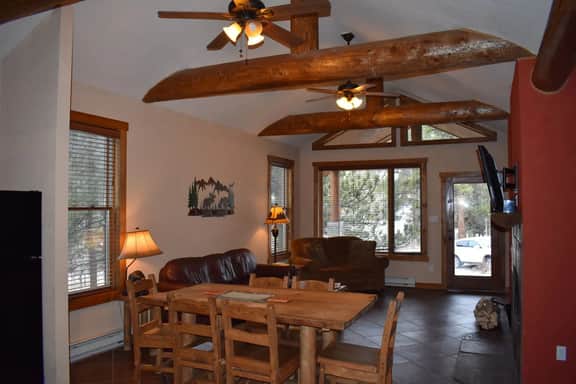 Bears Den #1 - Wildlife, Hot tub, and Views - Sale! - Image 2