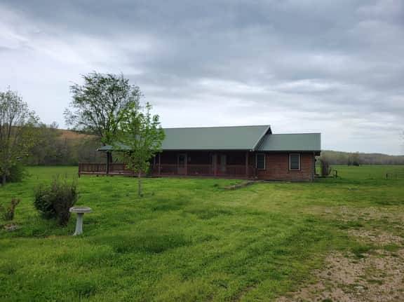 Ranch House on 750 acres near Niangua River - Image 2