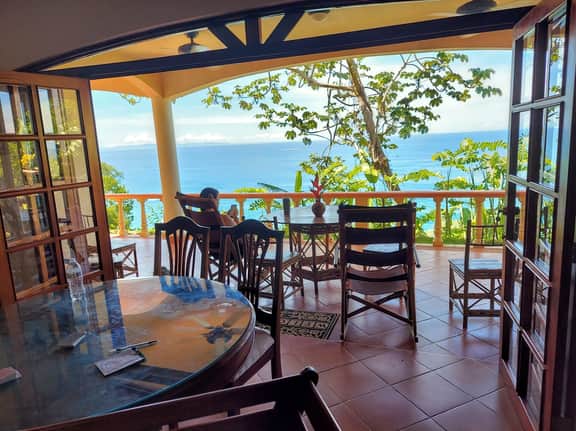 WaveSong: Mountainside Villa with Ocean views & Pool - Image 5